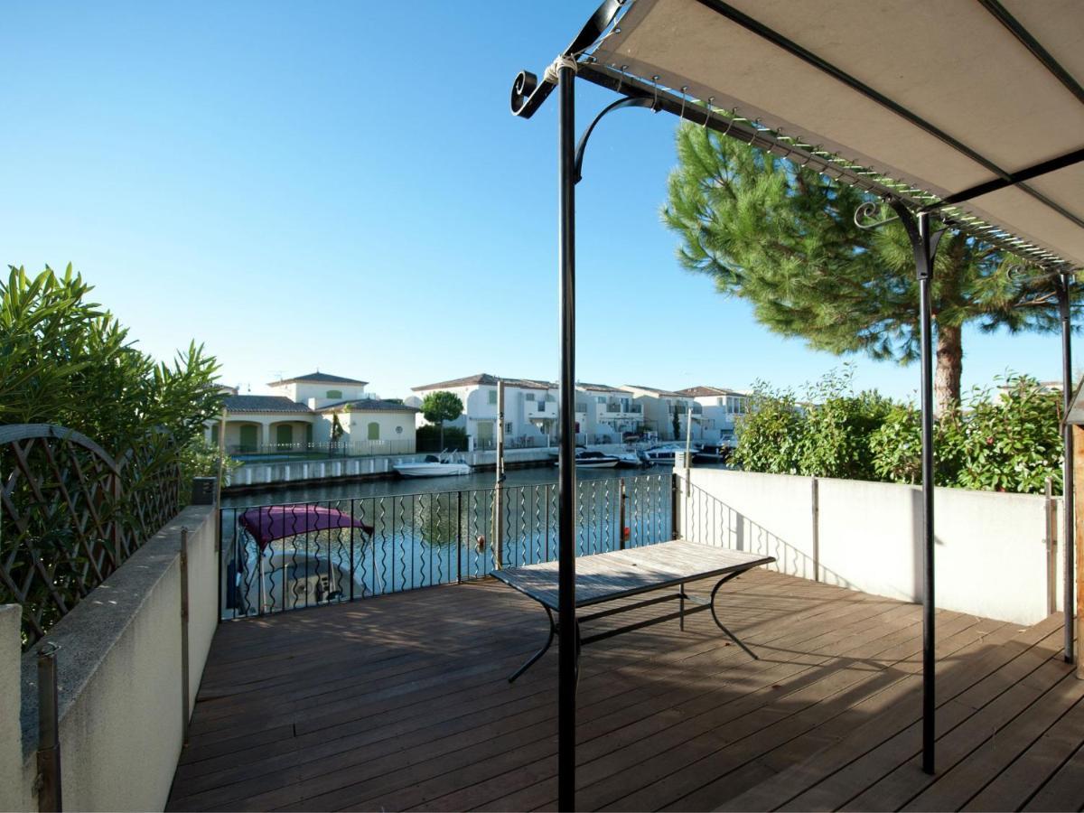 Modern Villa Near The Sea With Balcony 艾格-莫尔特 外观 照片