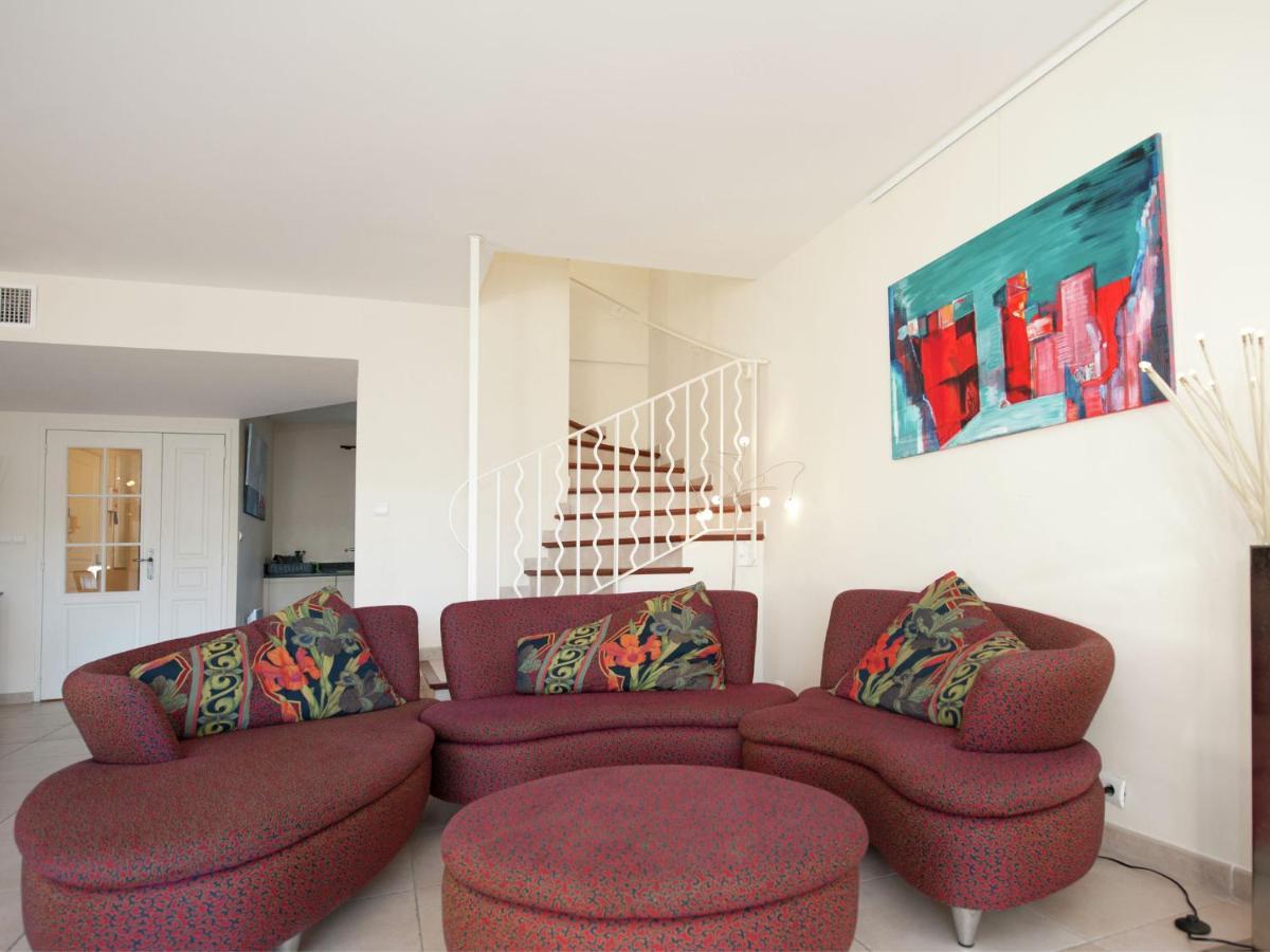 Modern Villa Near The Sea With Balcony 艾格-莫尔特 外观 照片